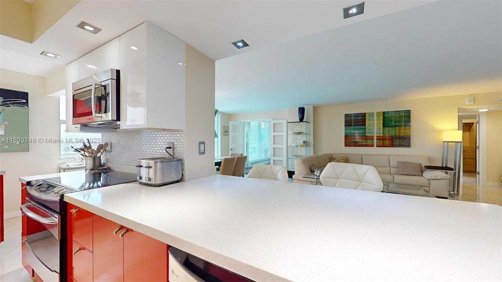 Small Image of 1912 SOUTH OCEAN DR #12C, Hallandale Beach Number 9