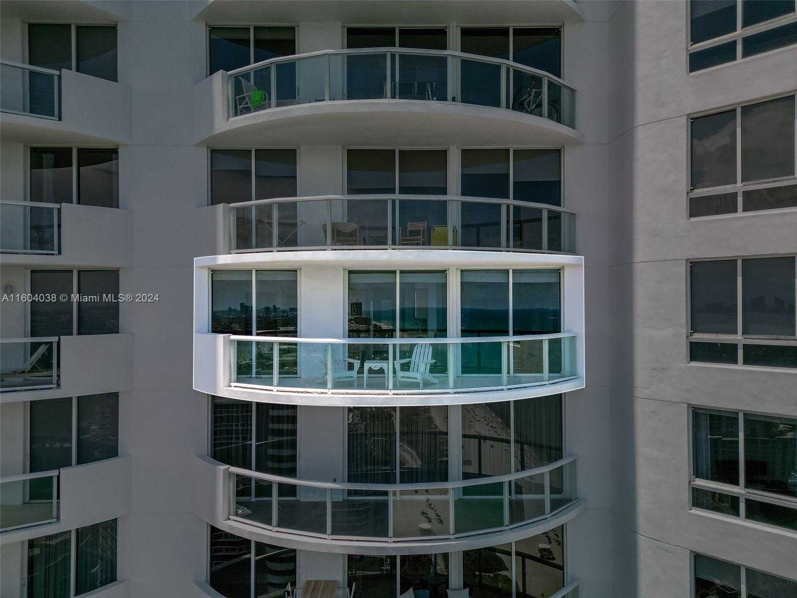 Small Image of 6365 COLLINS AVE #3904, Miami Beach Number 13