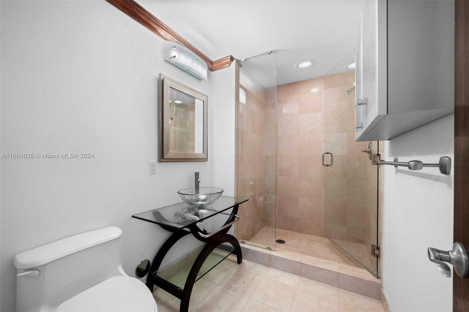 Small Image of 6365 COLLINS AVE #3904, Miami Beach Number 24