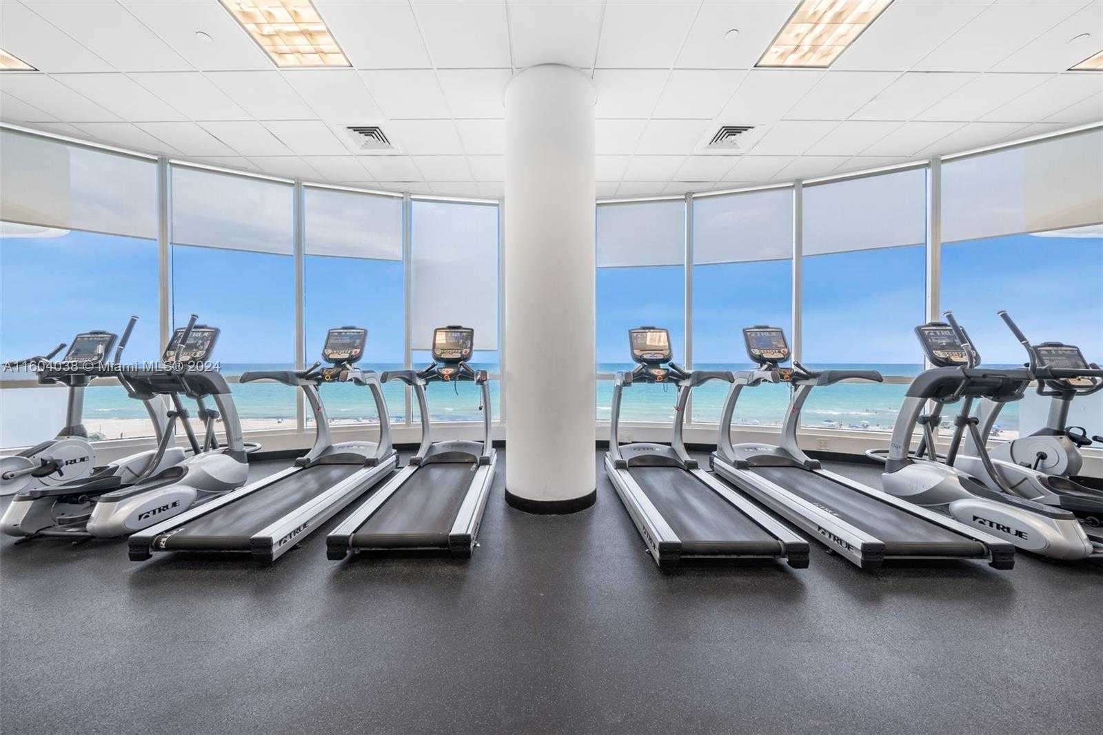 Small Image of 6365 COLLINS AVE #3904, Miami Beach Number 28