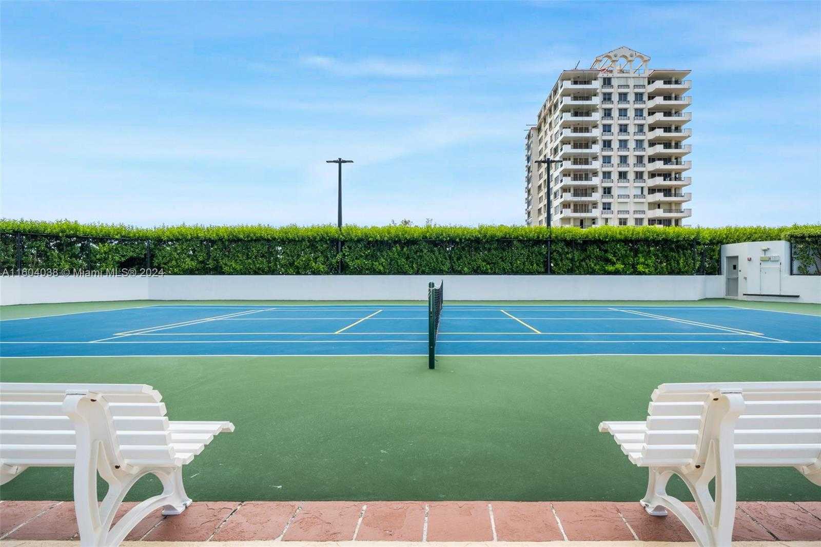 Small Image of 6365 COLLINS AVE #3904, Miami Beach Number 35
