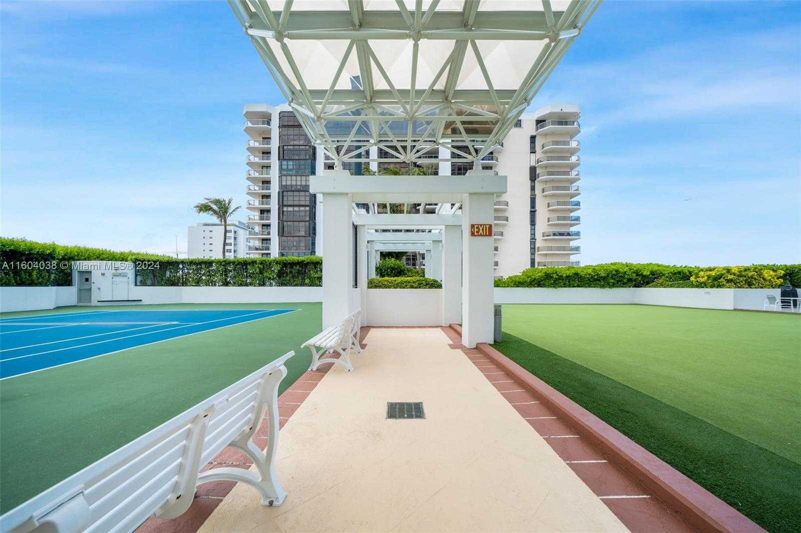 Small Image of 6365 COLLINS AVE #3904, Miami Beach Number 36