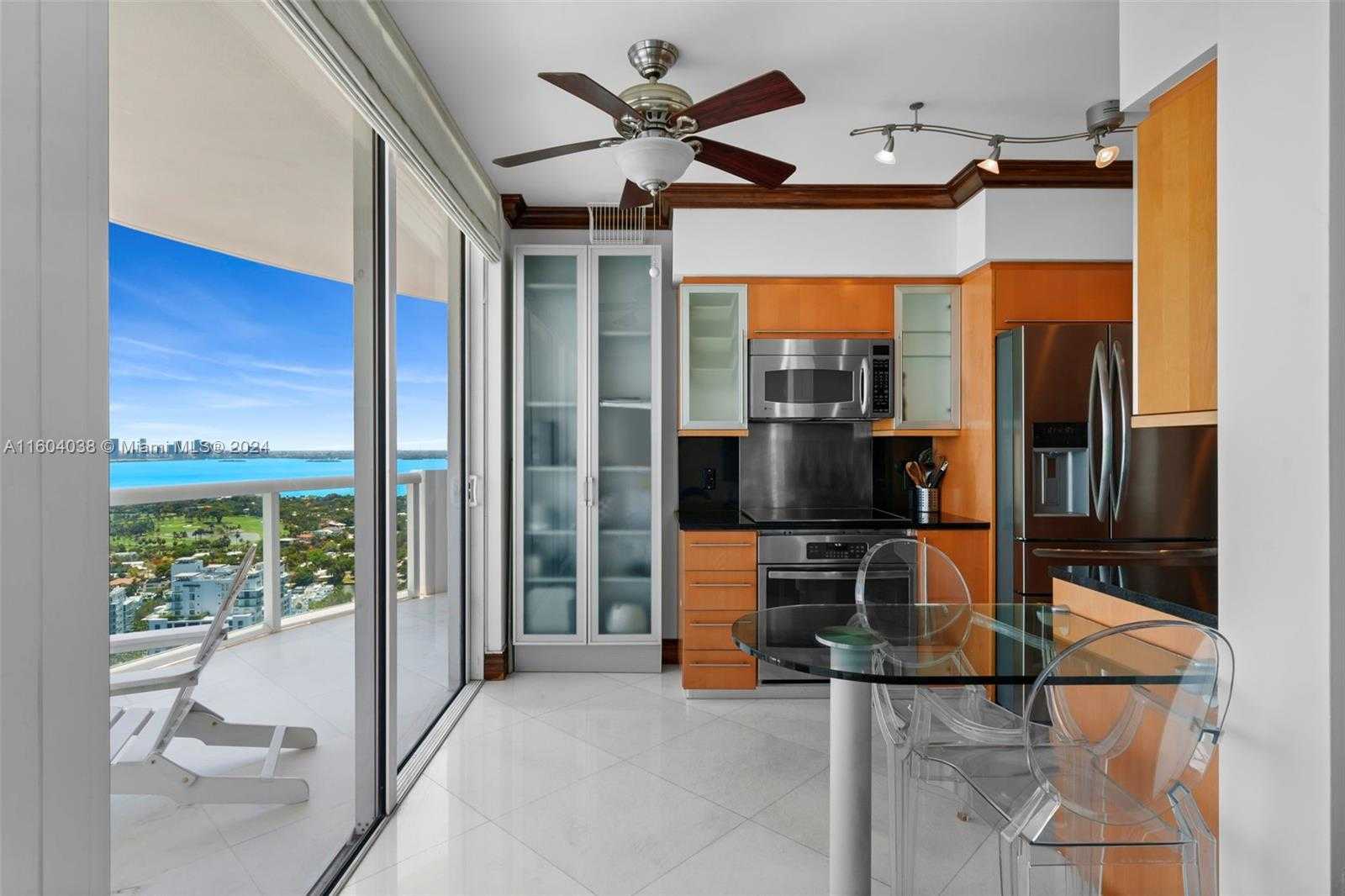 Small Image of 6365 COLLINS AVE #3904, Miami Beach Number 8