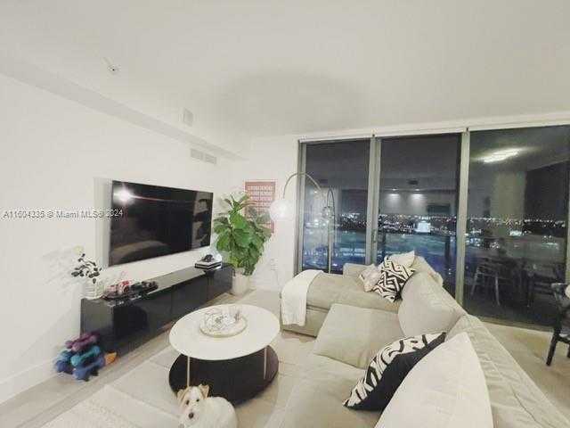 Small Image of 121 NORTH EAST 34TH ST #1409, Miami Number 2