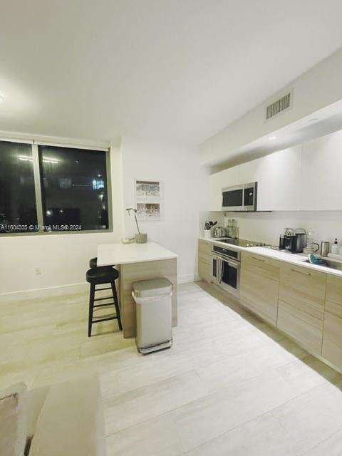 Small Image of 121 NORTH EAST 34TH ST #1409, Miami Number 3