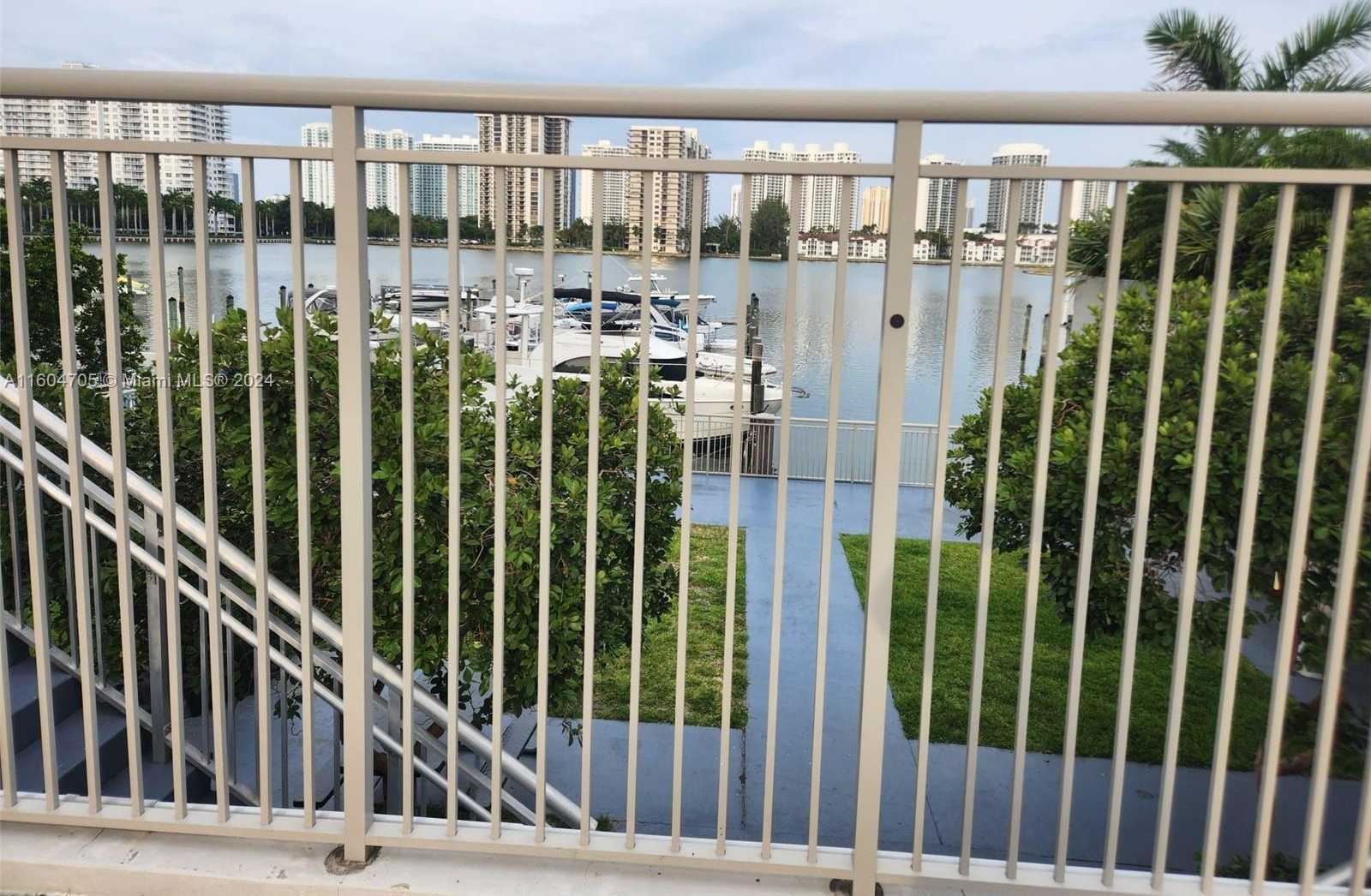 Small Image of 18071 BISCAYNE BLVD #602, Aventura Number 27