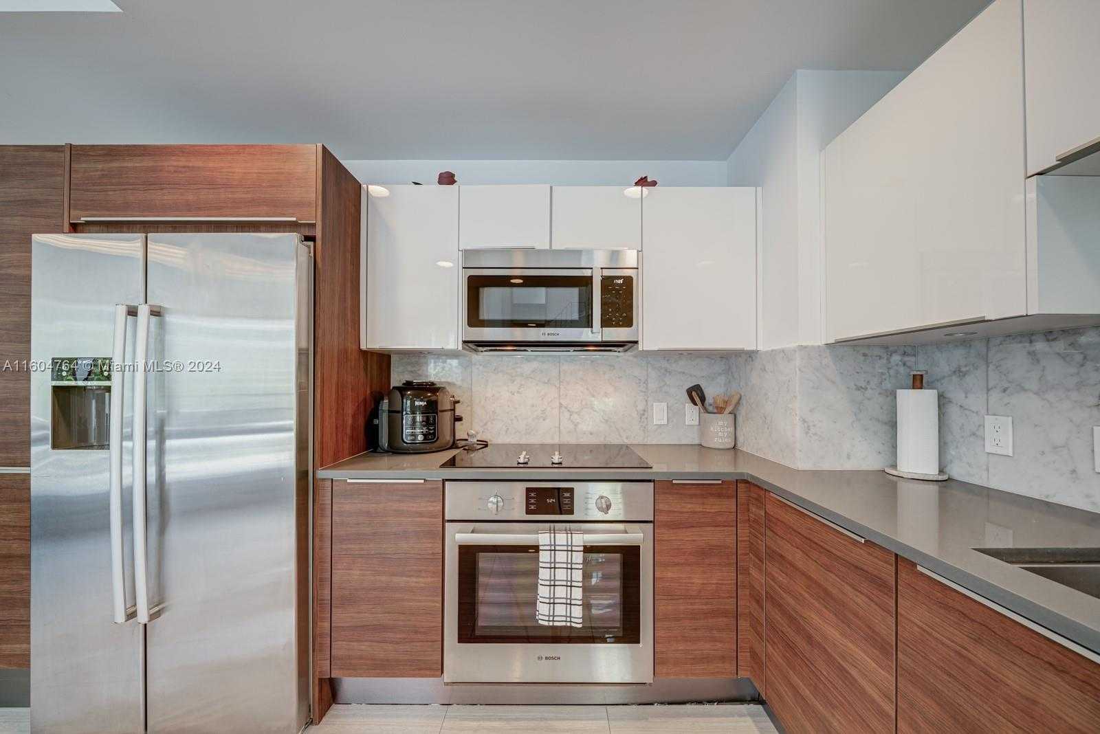 Small Image of 601 NORTH EAST 27TH ST #102, Miami Number 4