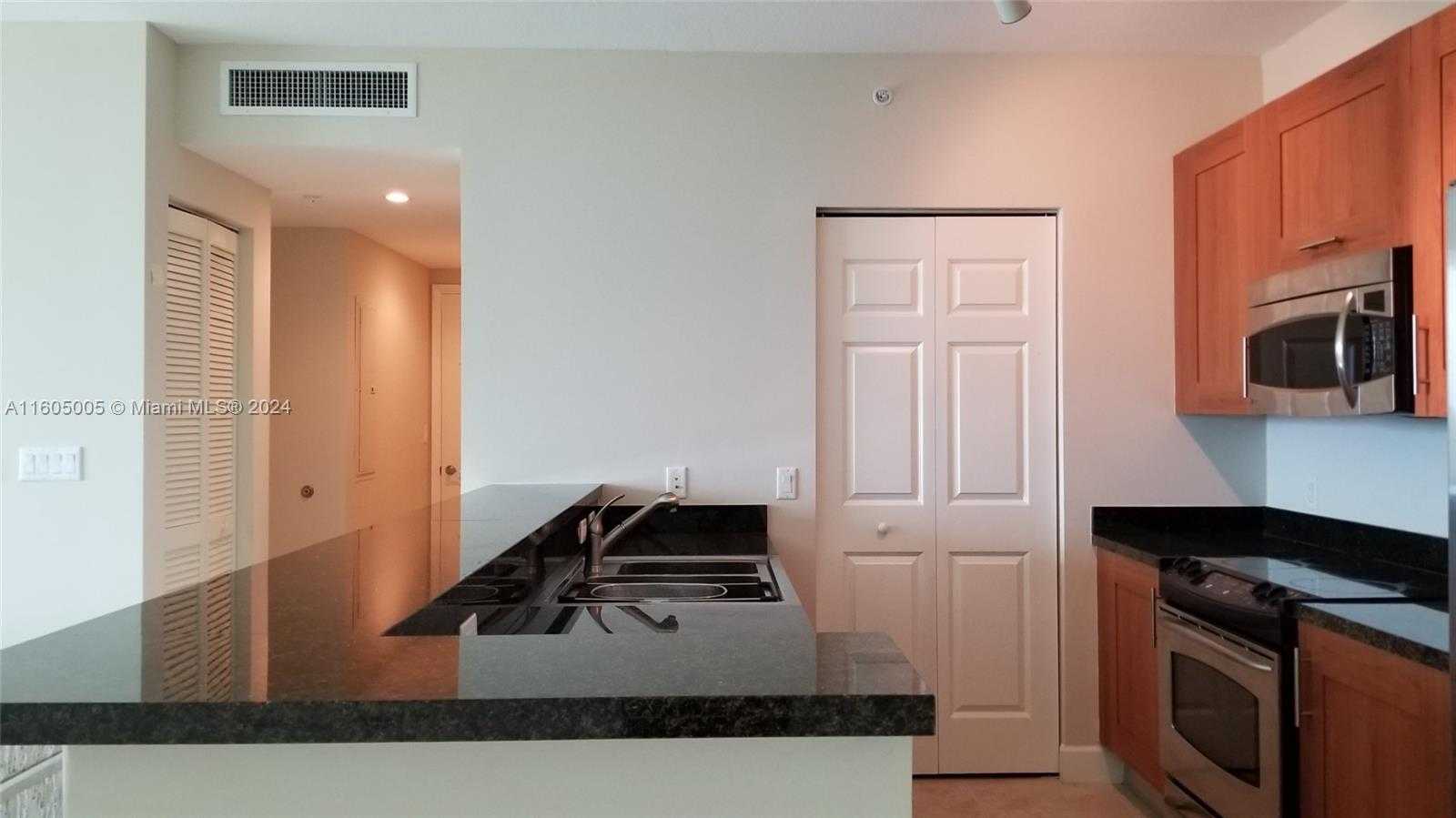 Small Image of 1300 PONCE DE LEON BLVD #1000, Coral Gables Number 6
