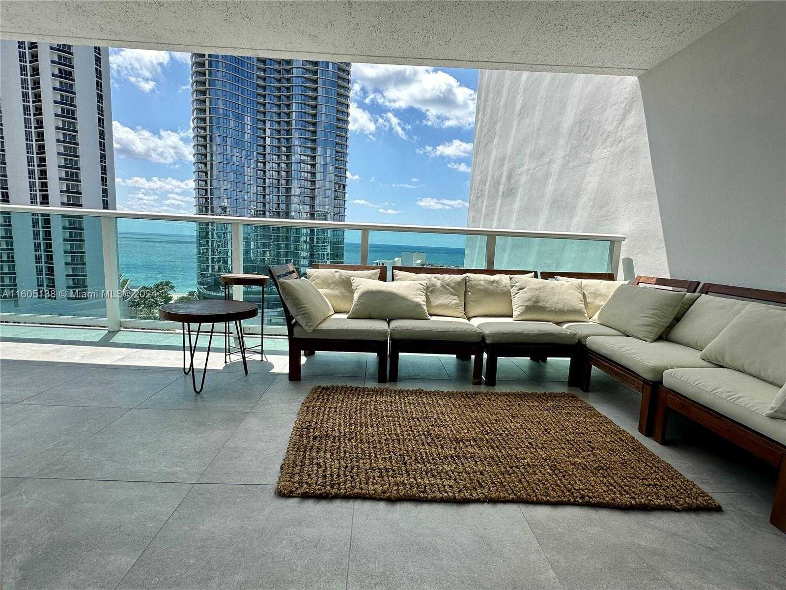 Small Image of 100 BAYVIEW DR #1405, Sunny Isles Beach Number 17