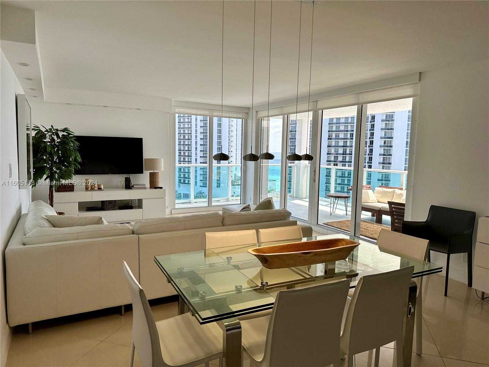 Small Image of 100 BAYVIEW DR #1405, Sunny Isles Beach Number 9