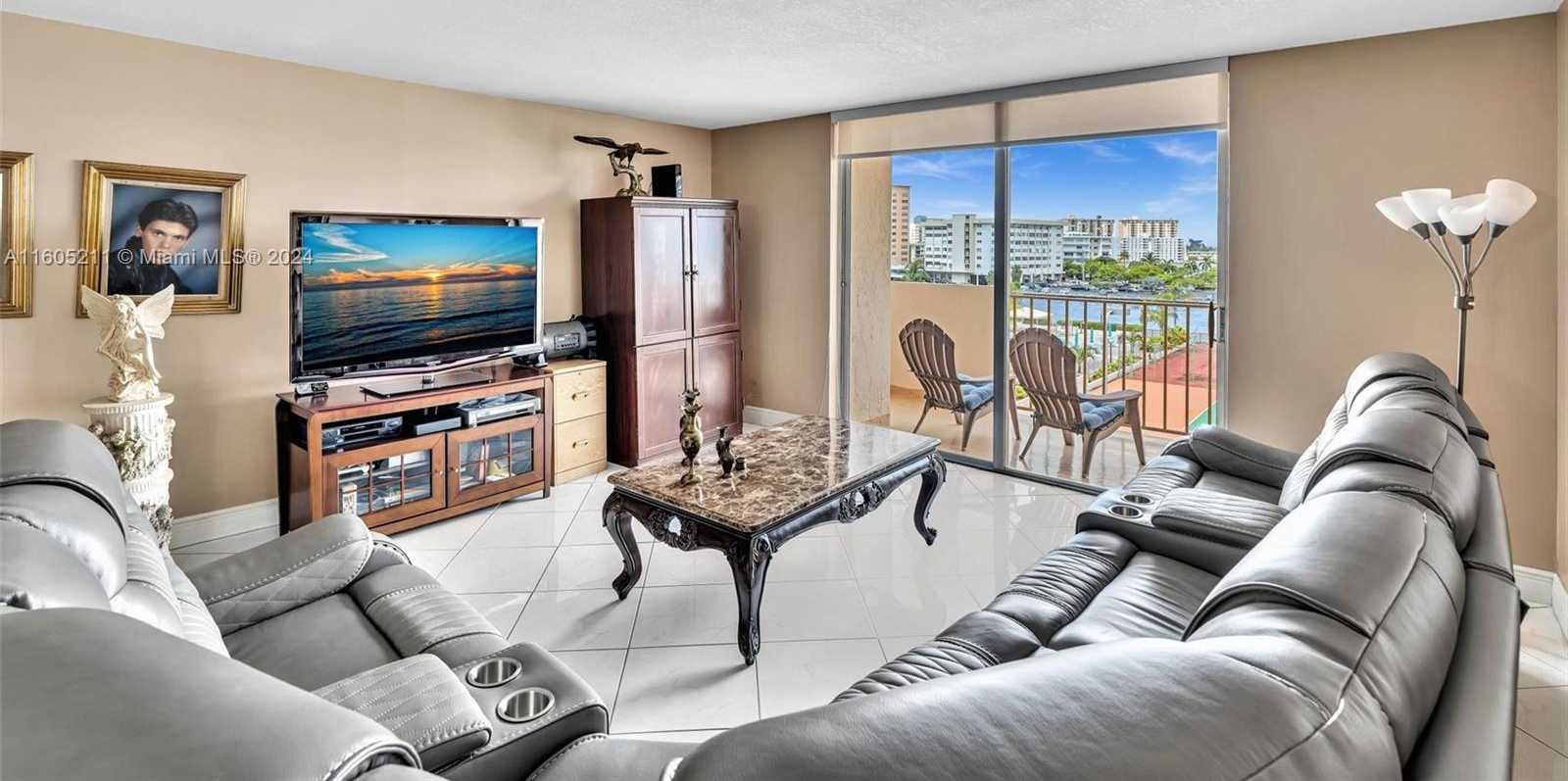 Small Image of 1865 SOUTH OCEAN DR #5J, Hallandale Beach Number 15