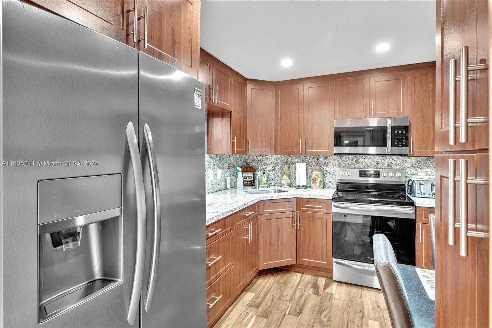 Small Image of 1865 SOUTH OCEAN DR #5J, Hallandale Beach Number 5