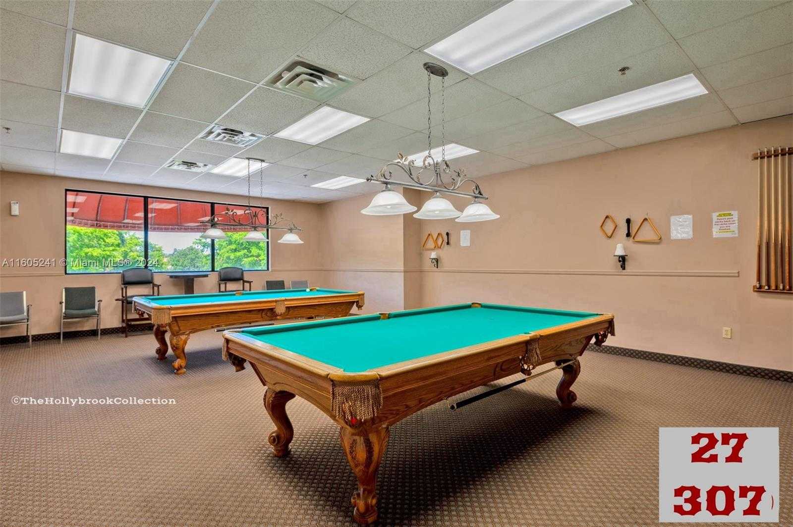 Small Image of 681 SOUTH HOLLYBROOK DR #307, Pembroke Pines Number 27