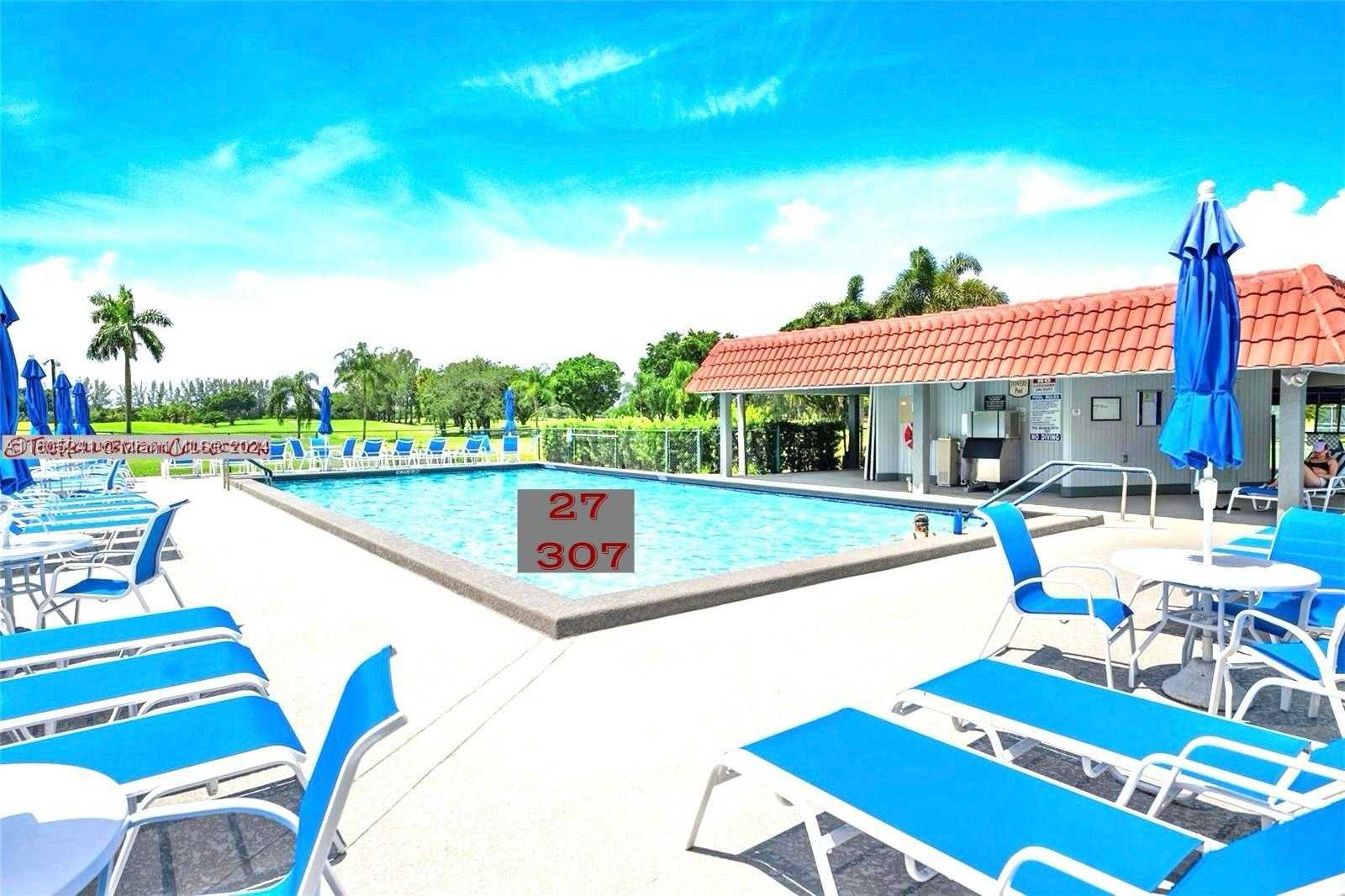 Small Image of 681 SOUTH HOLLYBROOK DR #307, Pembroke Pines Number 36