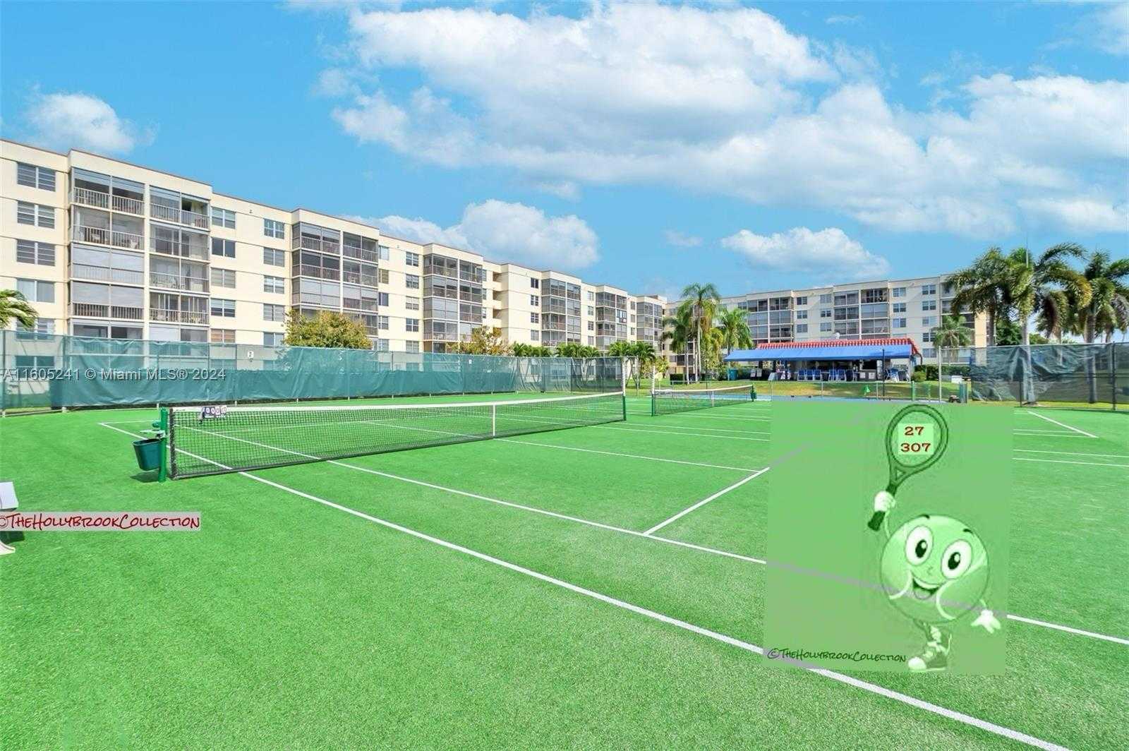 Small Image of 681 SOUTH HOLLYBROOK DR #307, Pembroke Pines Number 38