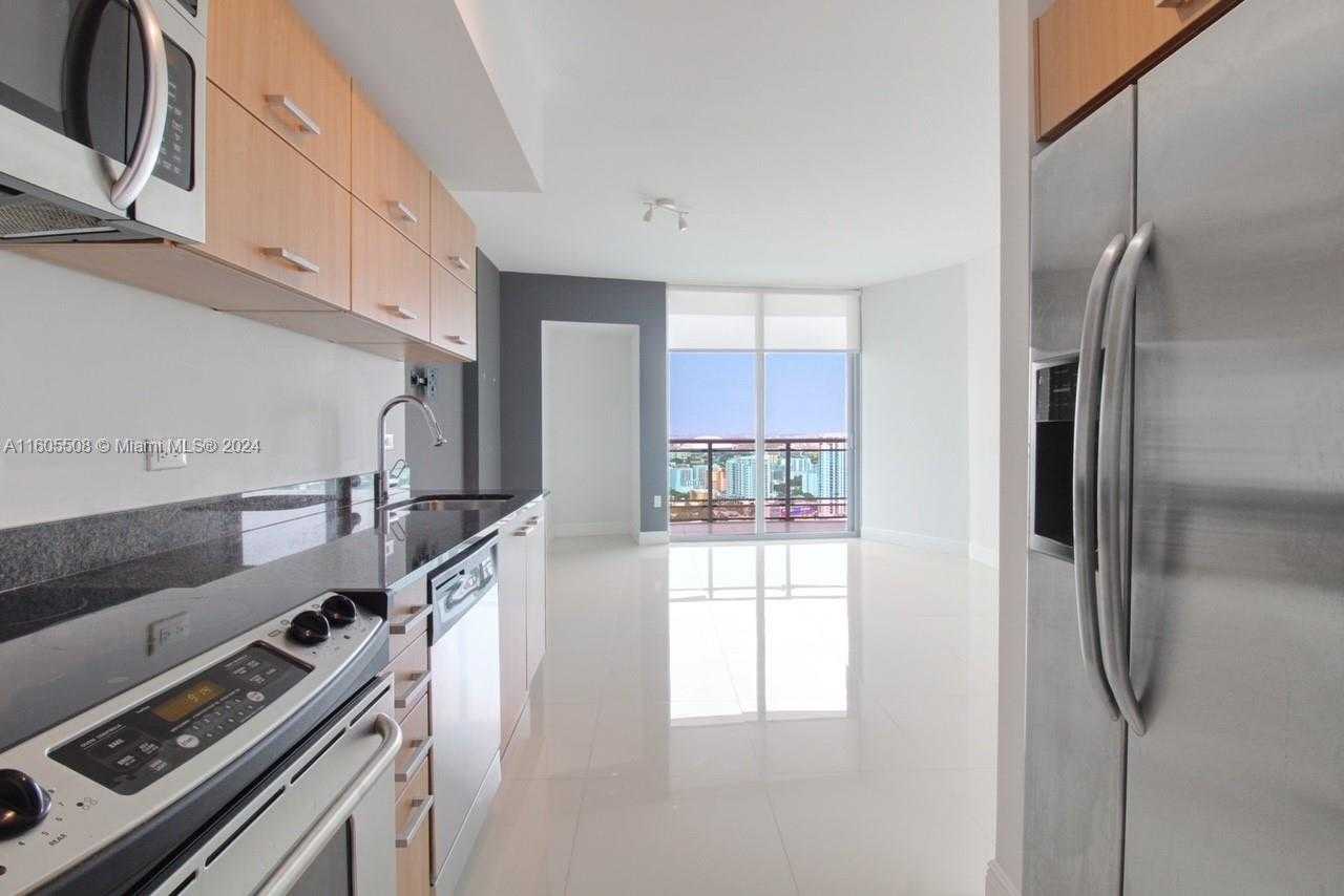 Small Image of 350 SOUTH MIAMI AVE #3515, Miami Number 4