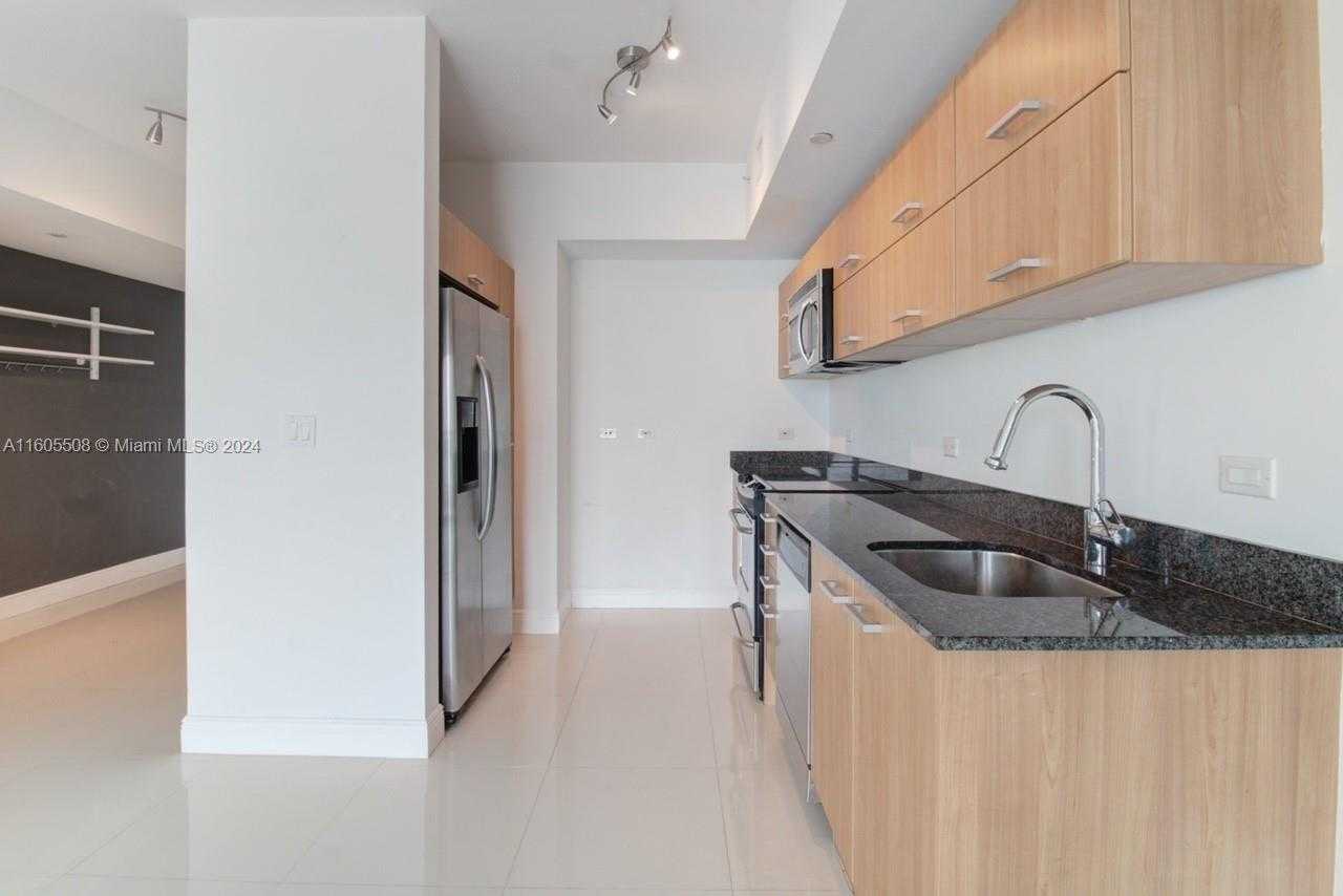 Small Image of 350 SOUTH MIAMI AVE #3515, Miami Number 5