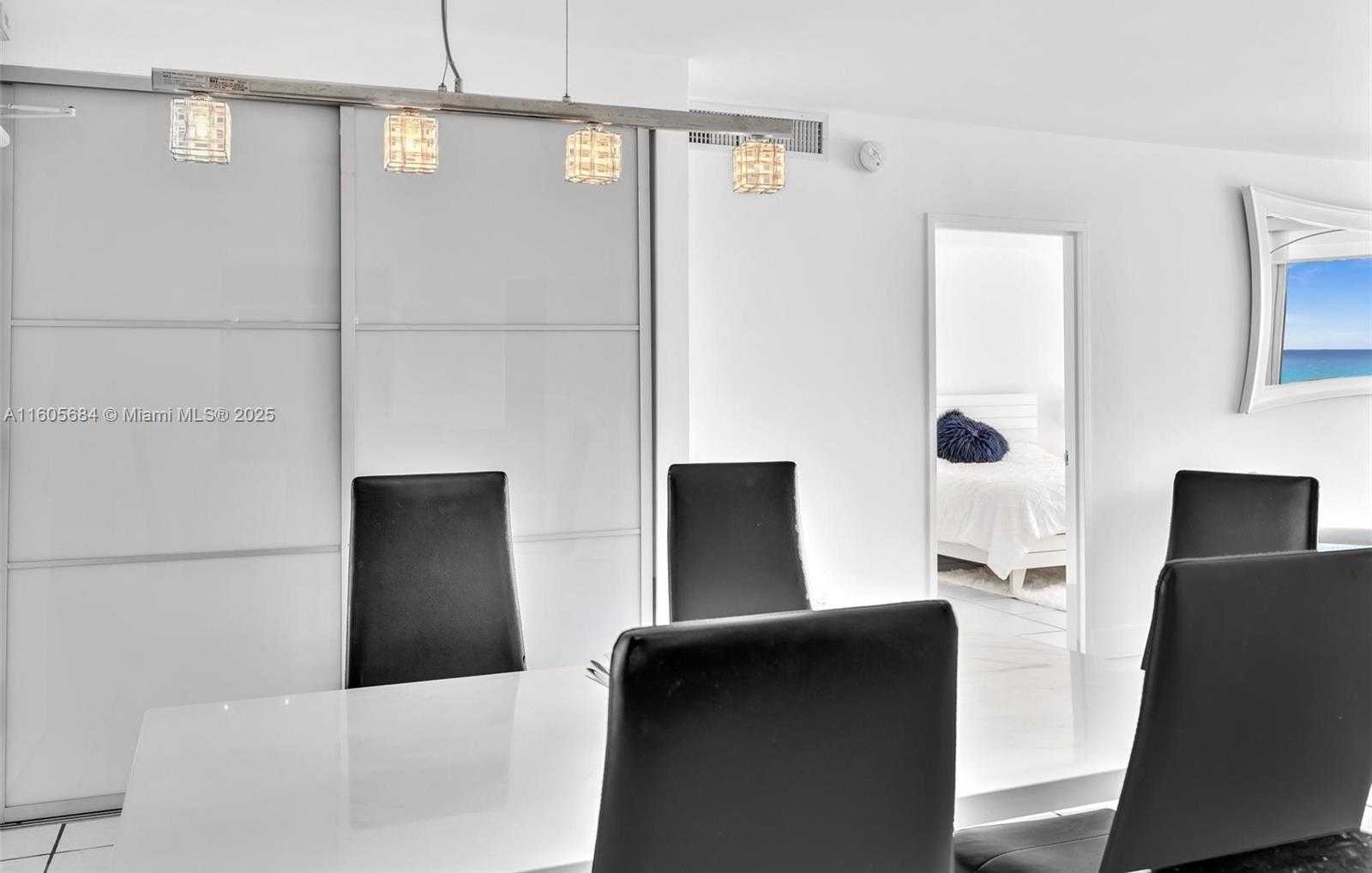 Small Image of 5161 COLLINS AVE #1017, Miami Beach Number 12