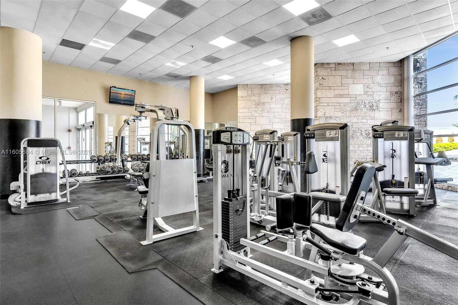 Small Image of 5161 COLLINS AVE #1017, Miami Beach Number 33
