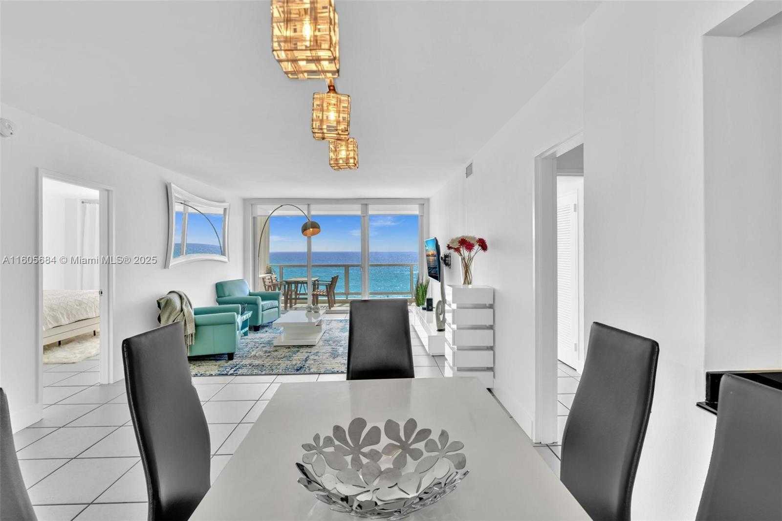 Small Image of 5161 COLLINS AVE #1017, Miami Beach Number 6