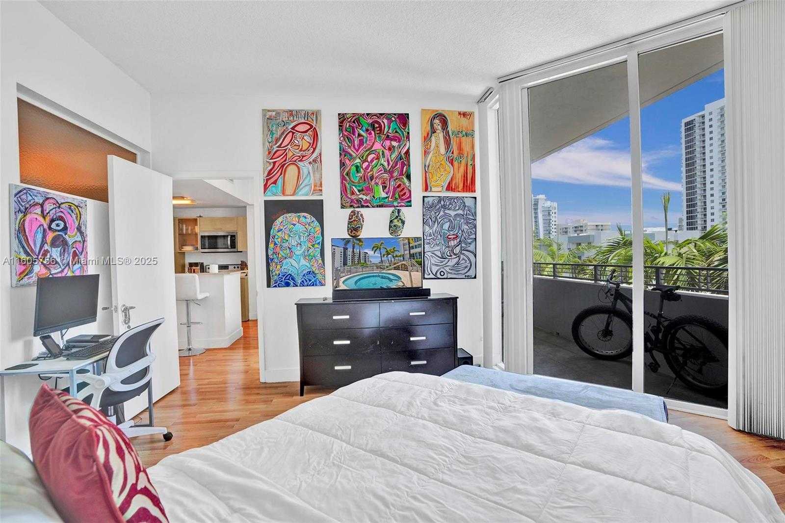 Small Image of 350 NORTH EAST 24TH ST #704, Miami Number 14