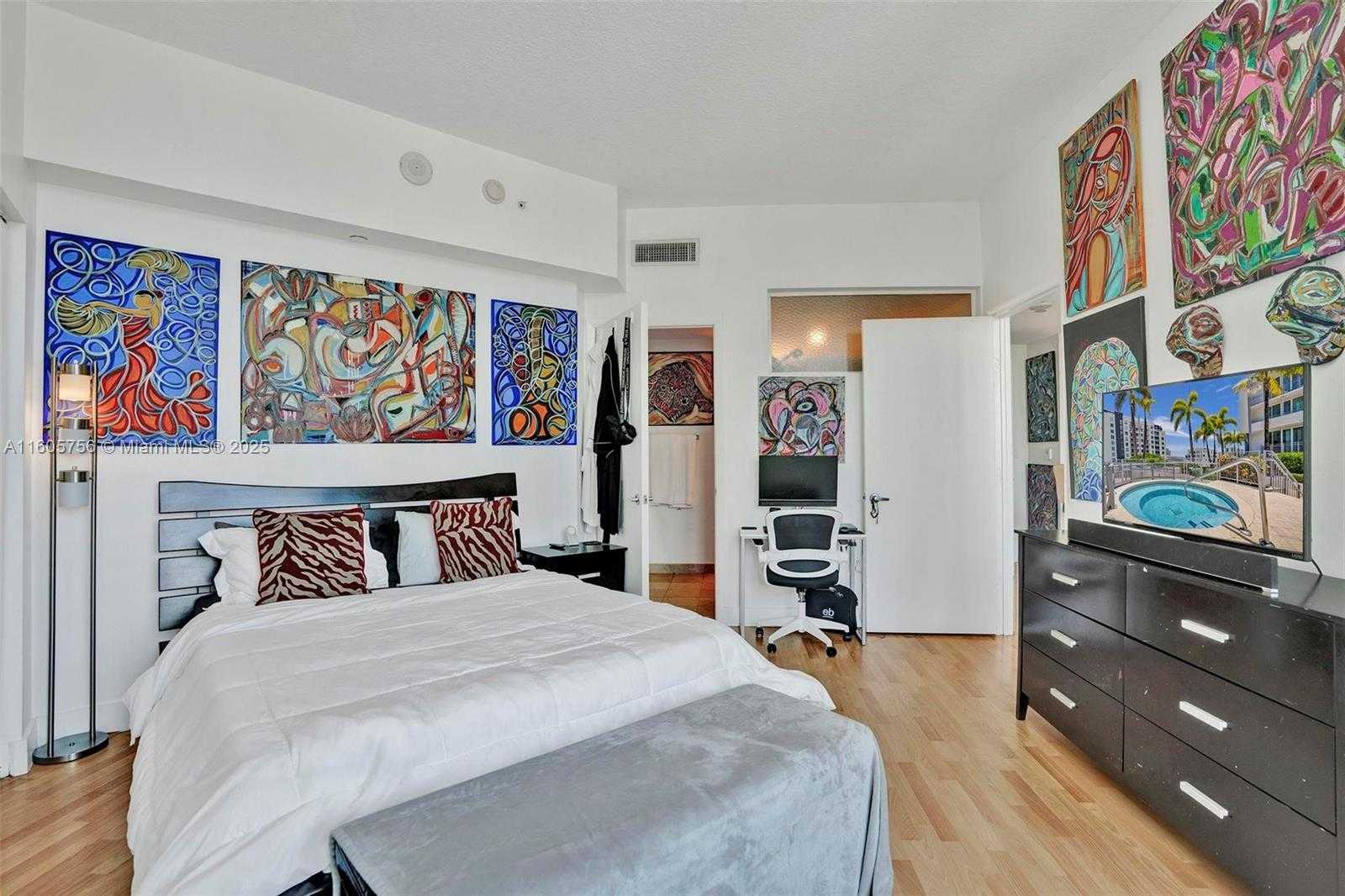 Small Image of 350 NORTH EAST 24TH ST #704, Miami Number 15