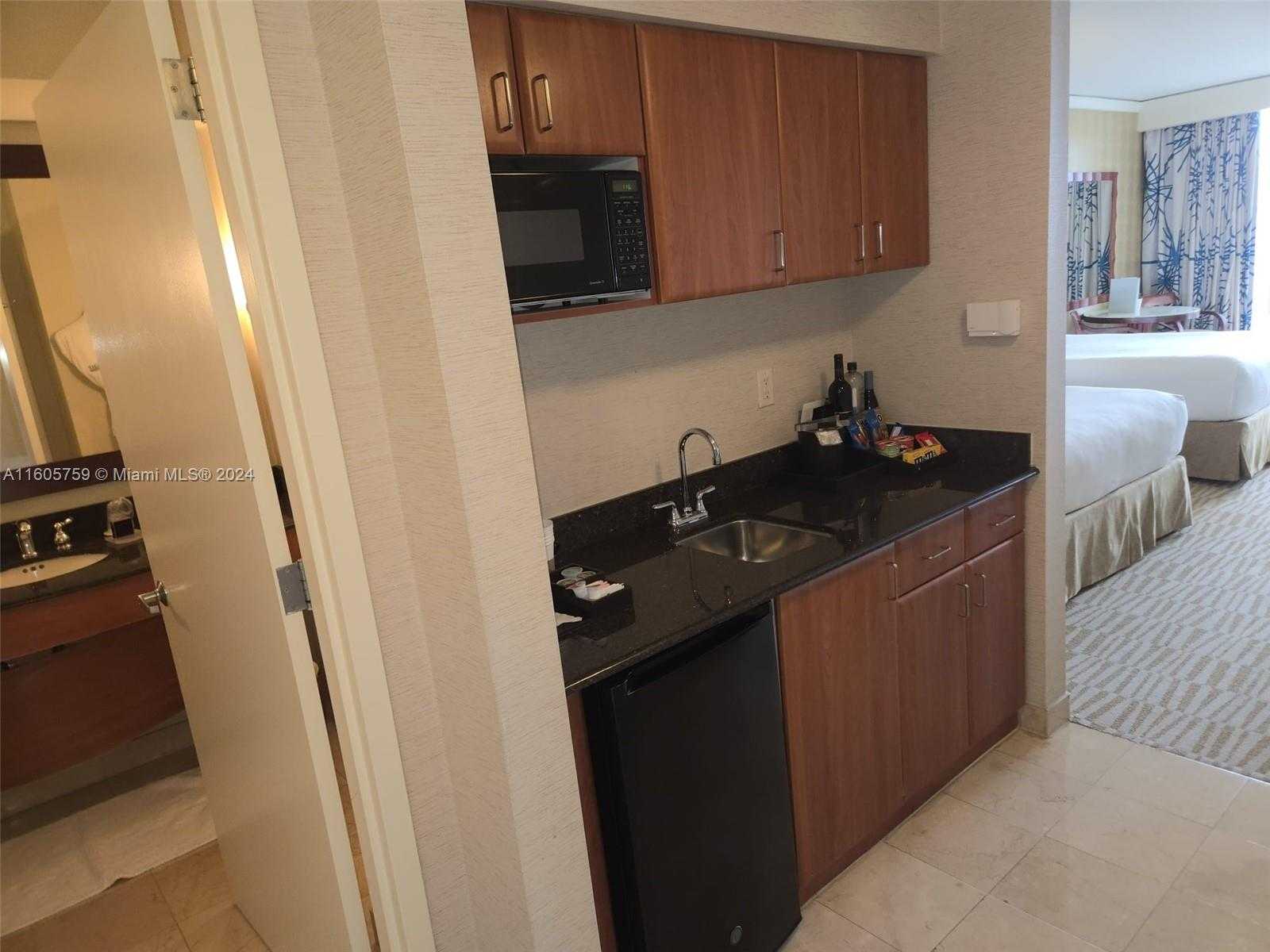 Small Image of 18001 COLLINS AVE #601, Sunny Isles Beach Number 10