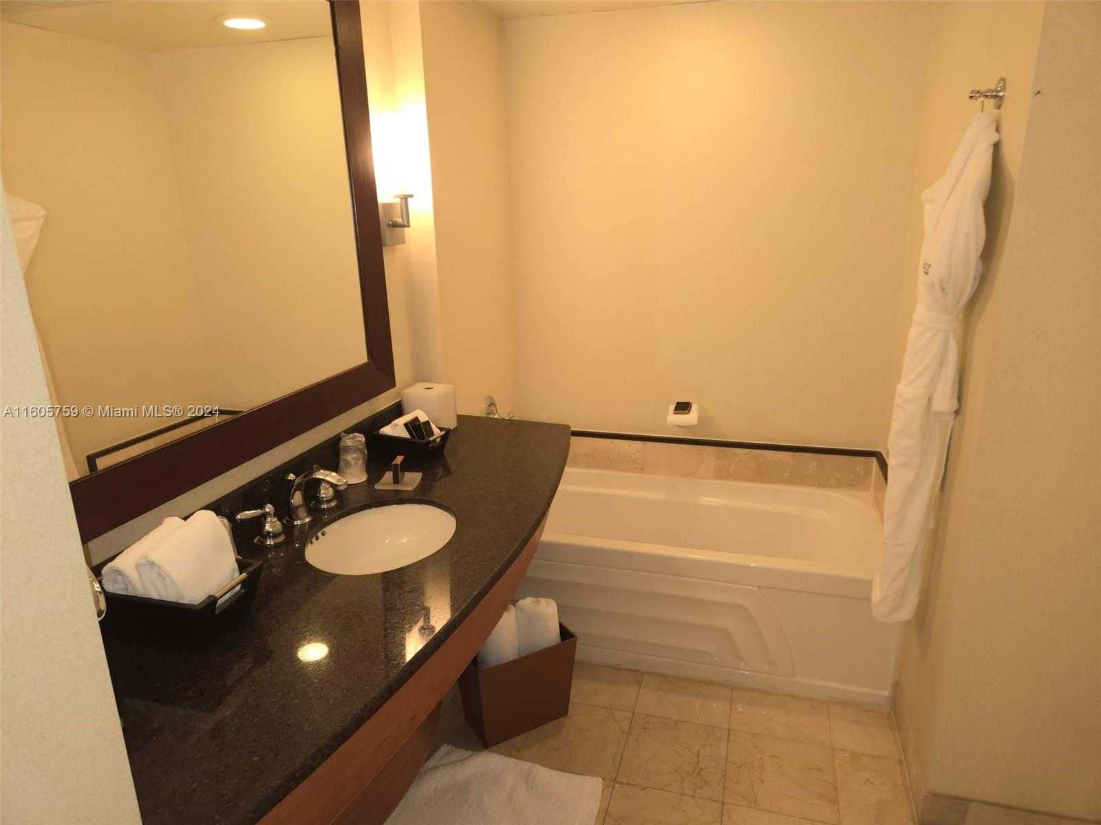 Small Image of 18001 COLLINS AVE #601, Sunny Isles Beach Number 13