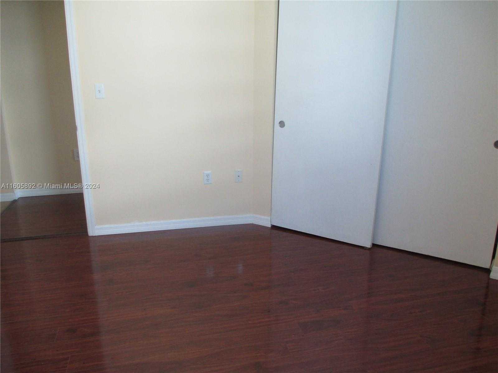 Small Image of 9201 COLLINS AVE #1021, Surfside Number 11