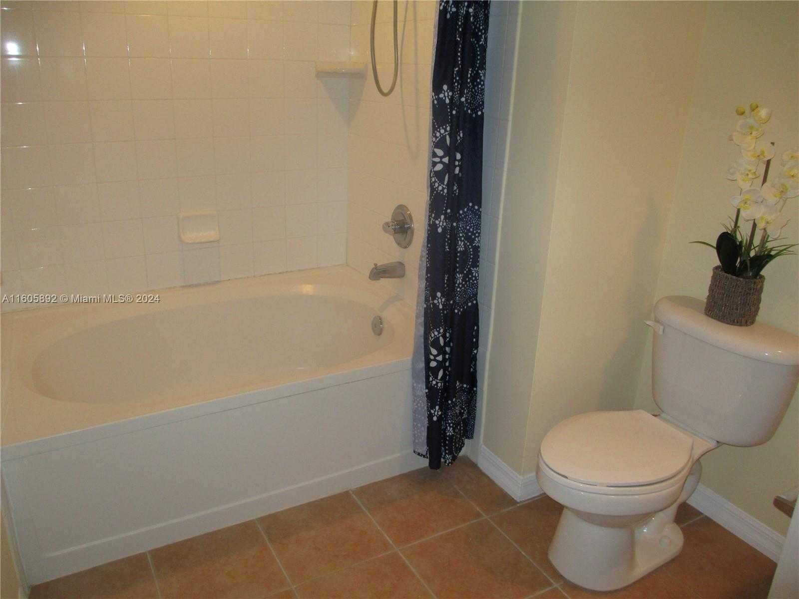 Small Image of 9201 COLLINS AVE #1021, Surfside Number 8