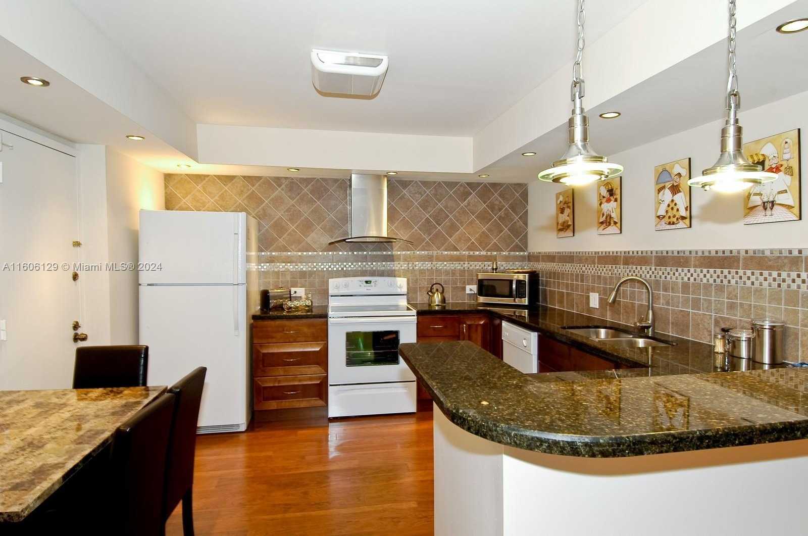 Small Image of 600 Three Islands Boulevard, Hallandale Beach, FL 33009, USA Number 10