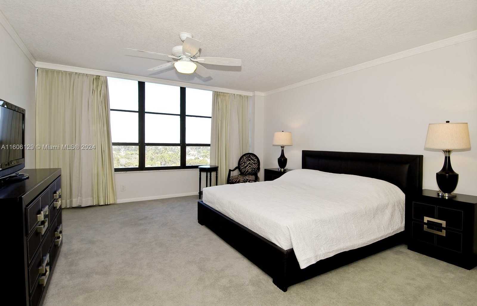 Small Image of 600 Three Islands Boulevard, Hallandale Beach, FL 33009, USA Number 22