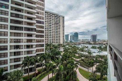 Small Image of 600 Three Islands Boulevard, Hallandale Beach, FL 33009, USA Number 52