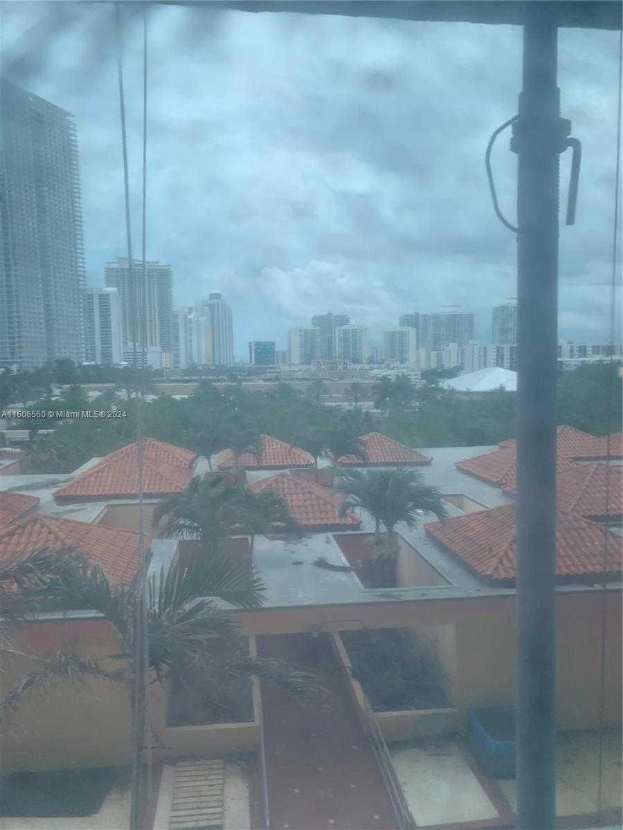 Small Image of 210 174TH ST #604, Sunny Isles Beach Number 23