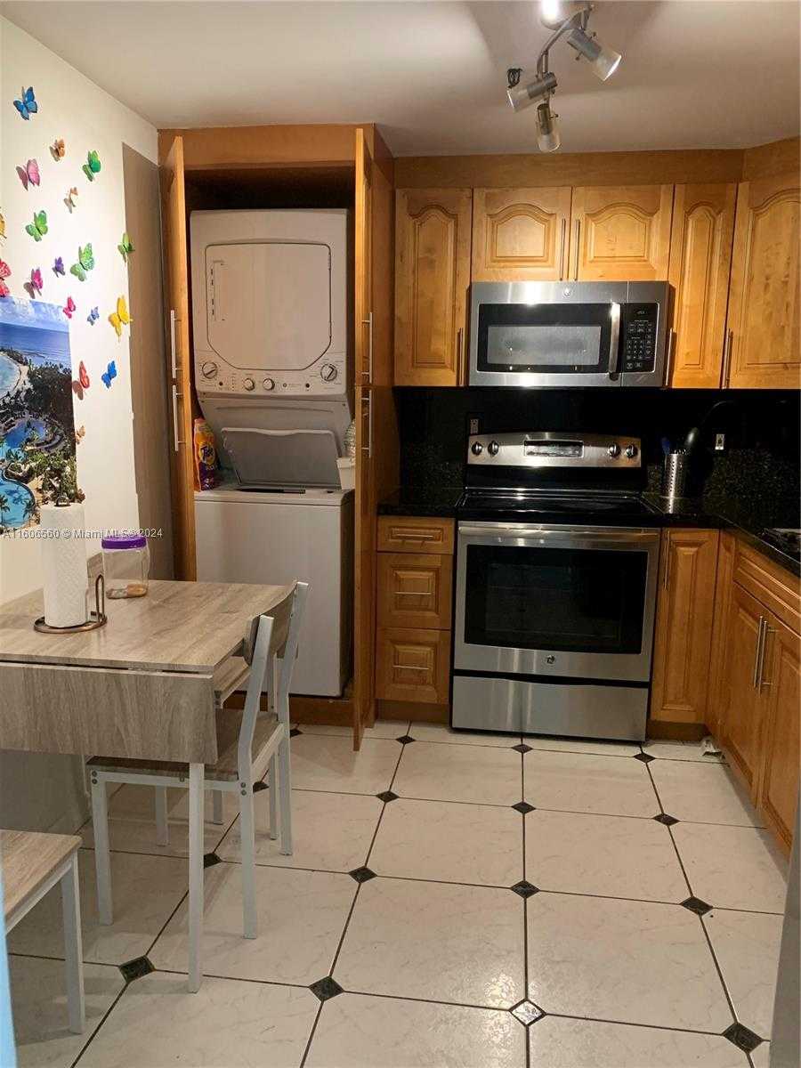 Small Image of 210 174TH ST #604, Sunny Isles Beach Number 3