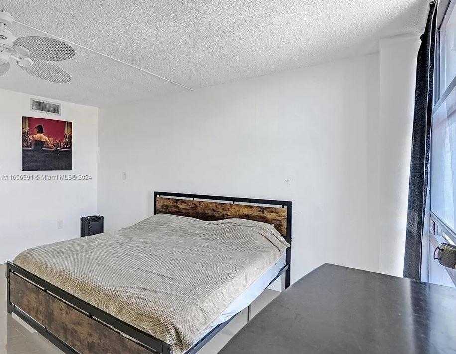Small Image of 3675 NORTH COUNTRY CLUB DR #2110, Aventura Number 12