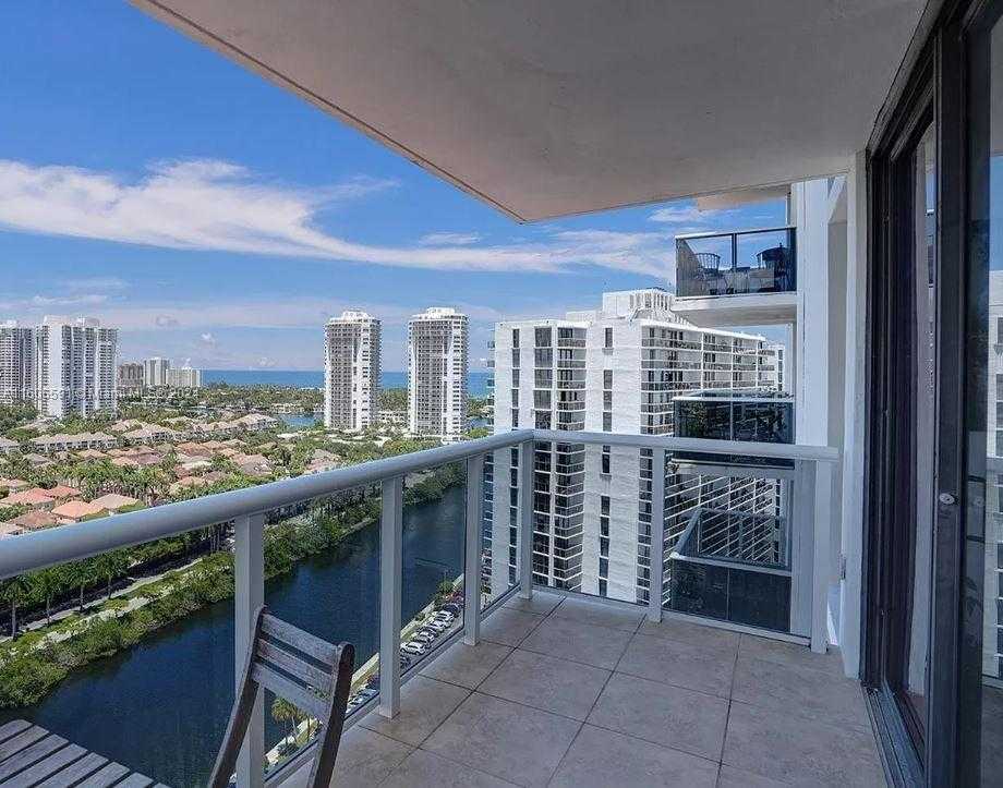Small Image of 3675 NORTH COUNTRY CLUB DR #2110, Aventura Number 21