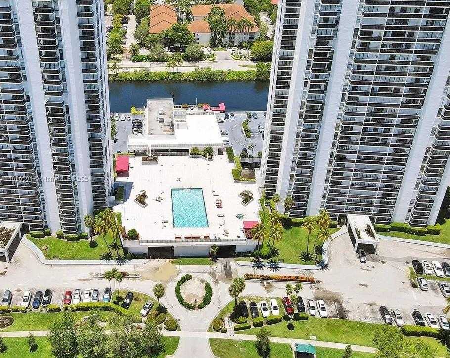 Small Image of 3675 NORTH COUNTRY CLUB DR #2110, Aventura Number 29
