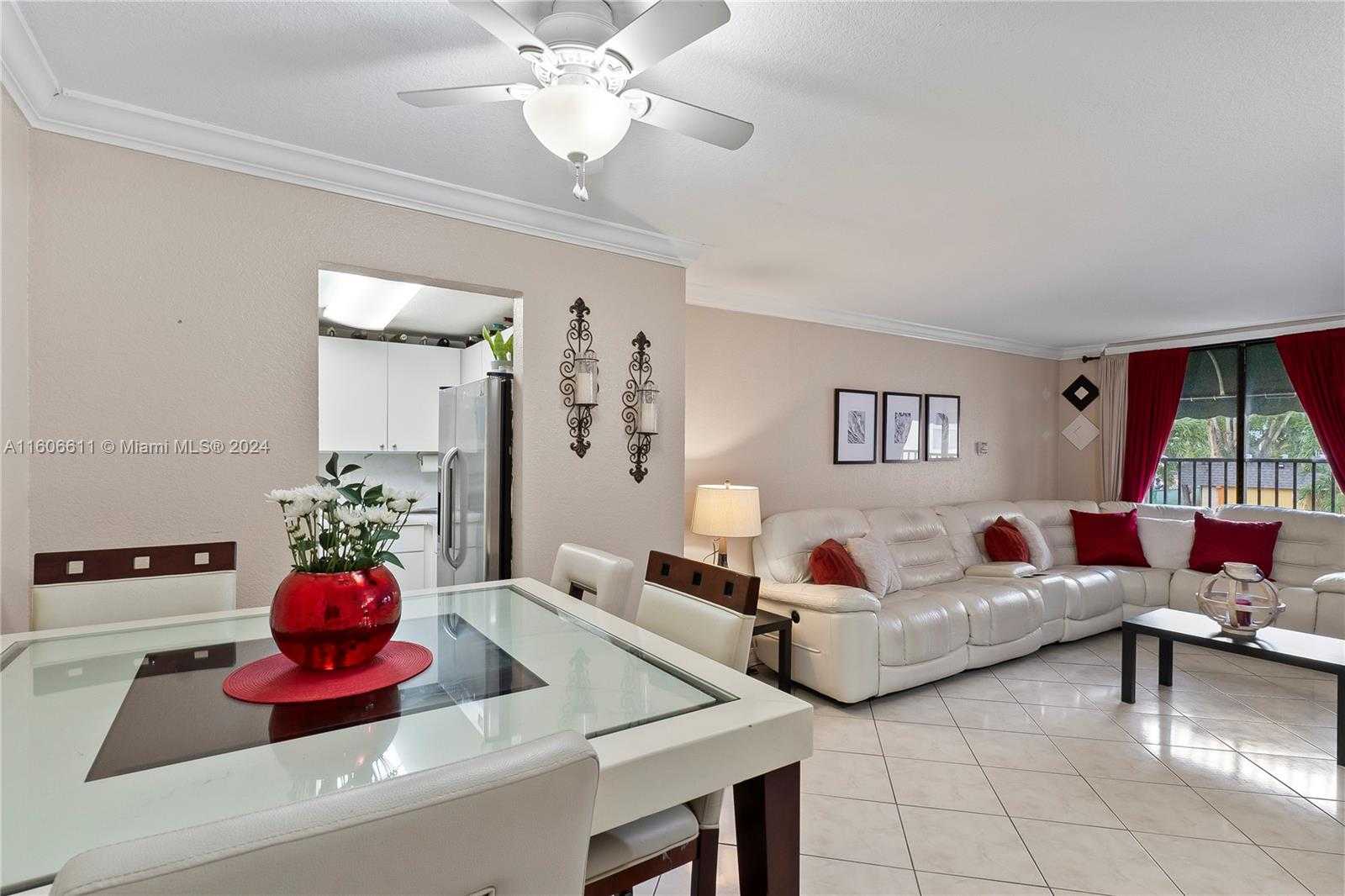 Small Image of 666 WEST 81ST ST #226, Hialeah Number 7