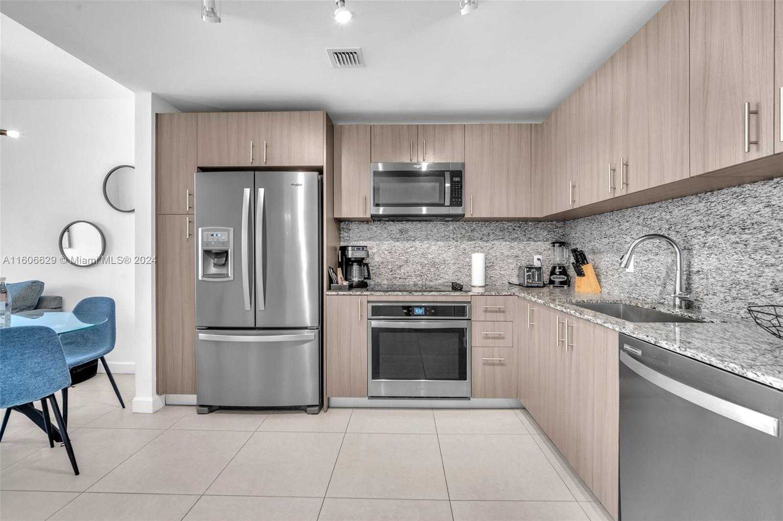 Small Image of 5350 NORTH WEST 84TH AVE #812, Doral Number 11