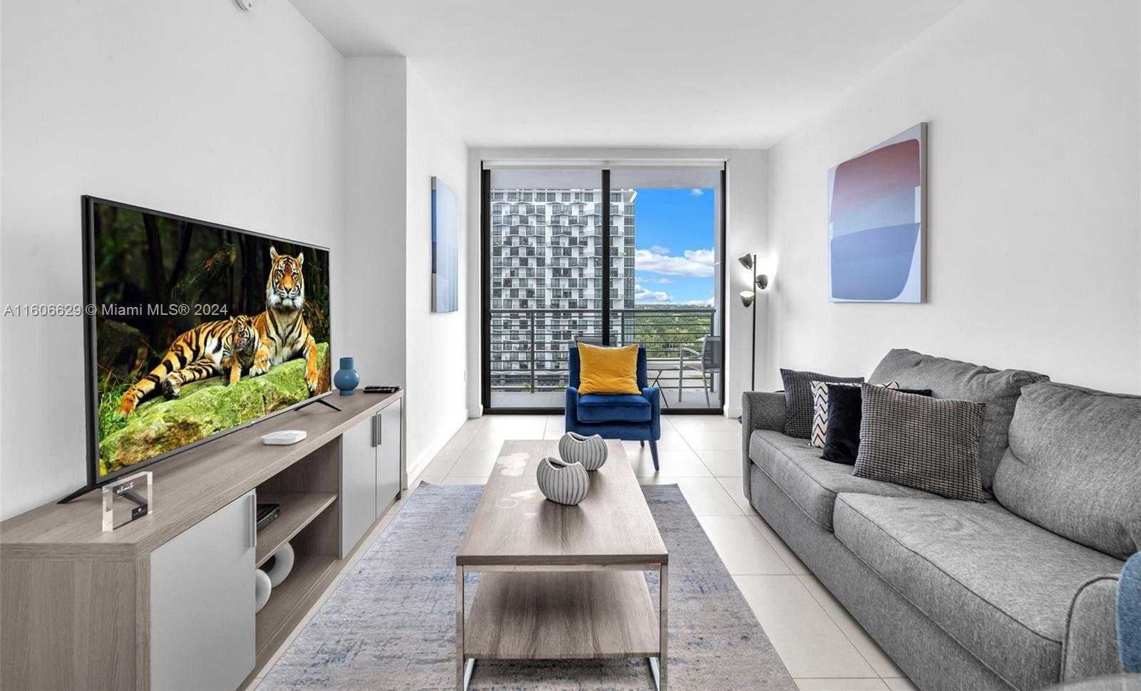Small Image of 5350 NORTH WEST 84TH AVE #812, Doral Number 7