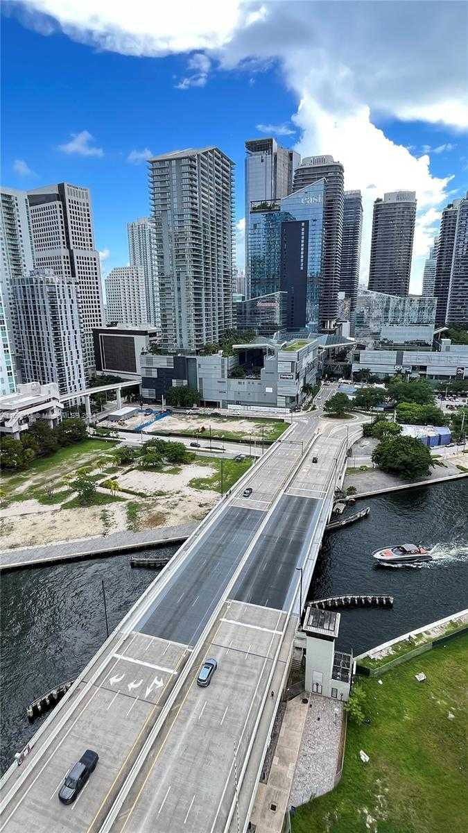 Small Image of 350 SOUTH MIAMI AVE #2302, Miami Number 31