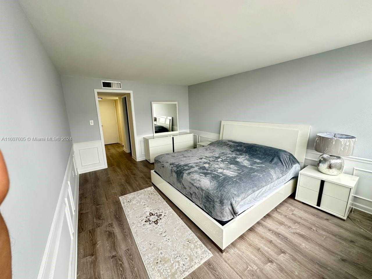Small Image of 18071 BISCAYNE BLVD #1601, Aventura Number 38