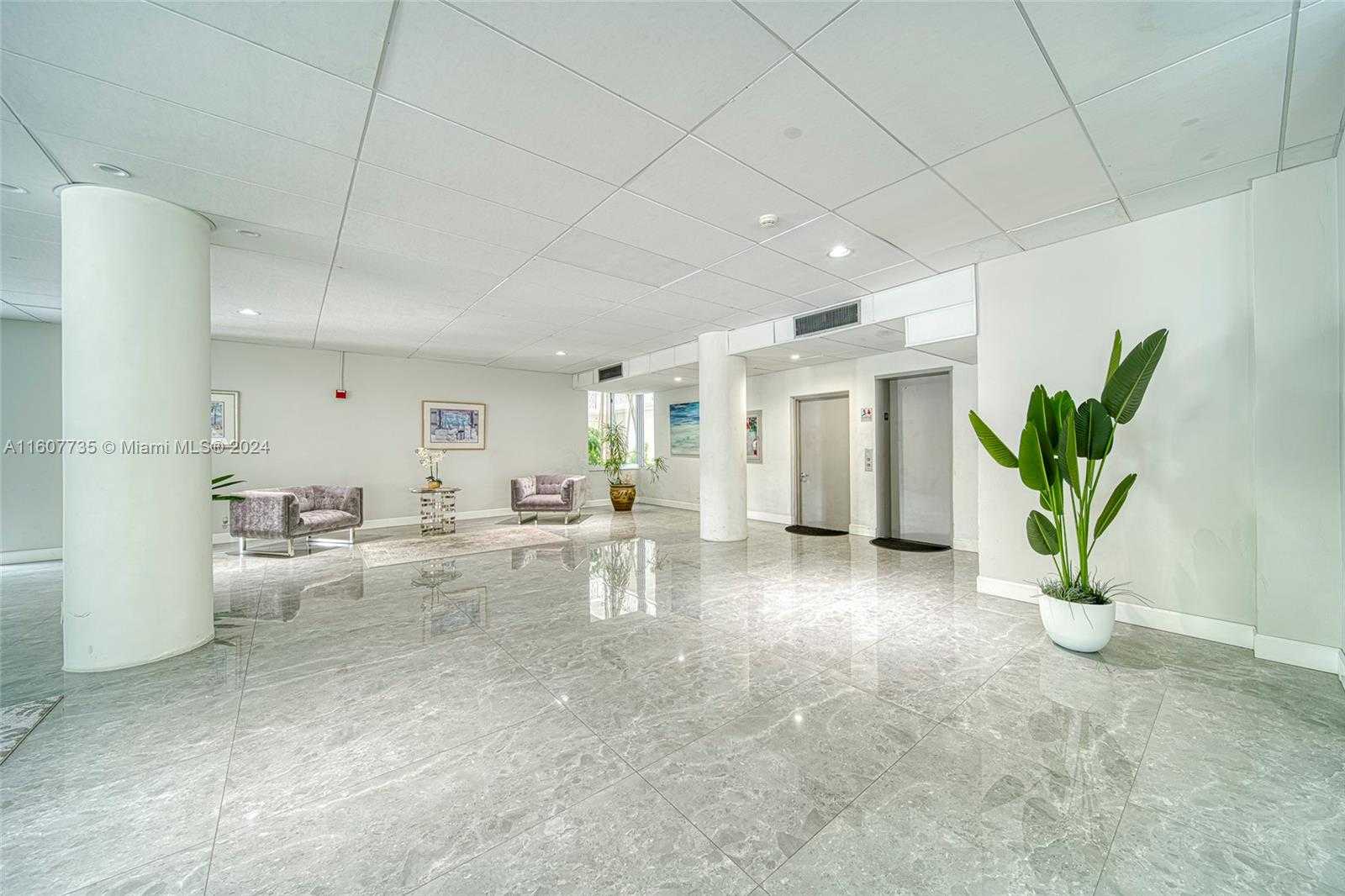 Small Image of 9700 EAST BAY HARBOR DR #508, Bay Harbor Islands Number 25