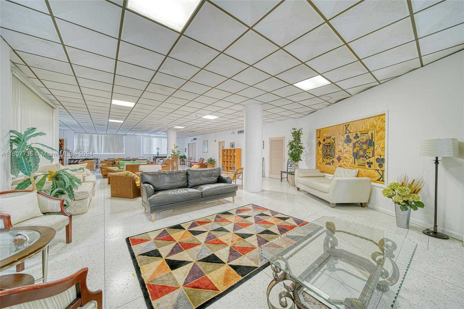 Small Image of 9700 EAST BAY HARBOR DR #508, Bay Harbor Islands Number 26