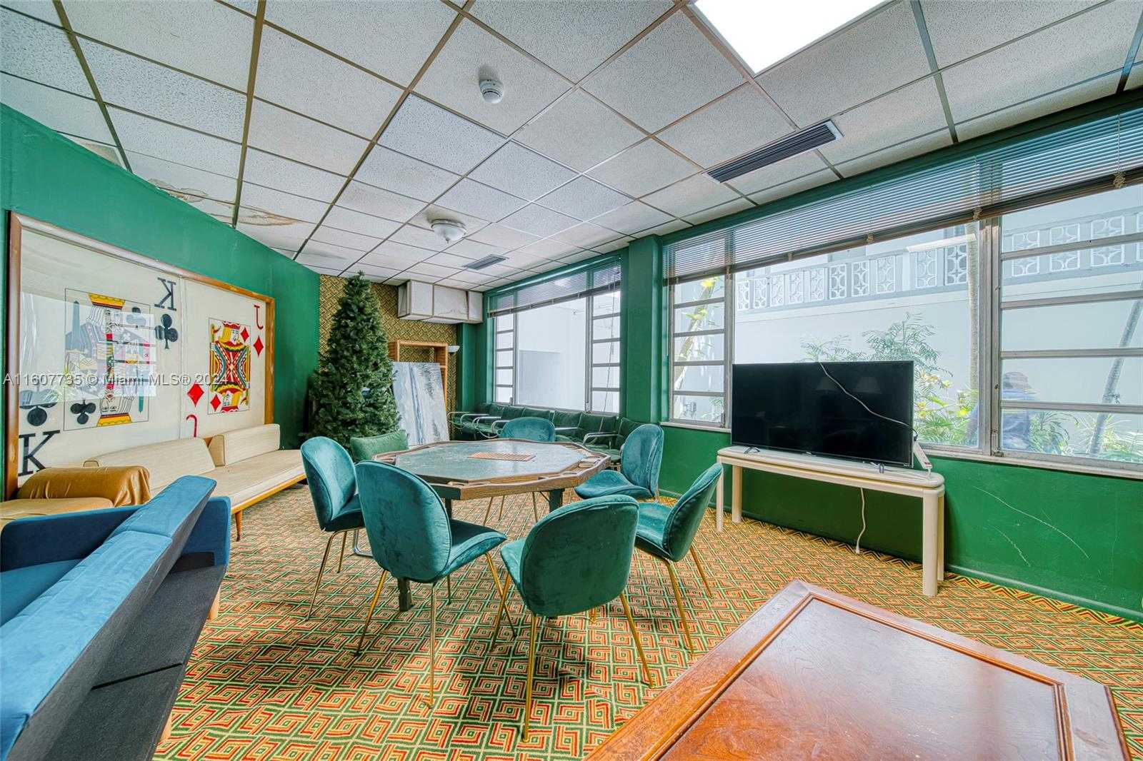 Small Image of 9700 EAST BAY HARBOR DR #508, Bay Harbor Islands Number 27