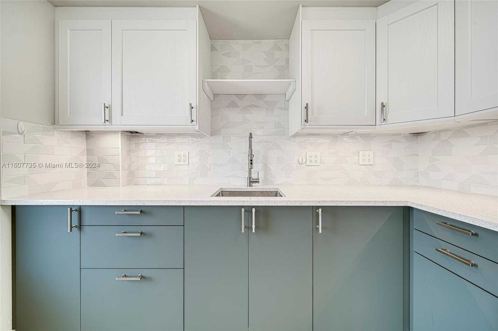 Small Image of 9700 EAST BAY HARBOR DR #508, Bay Harbor Islands Number 3
