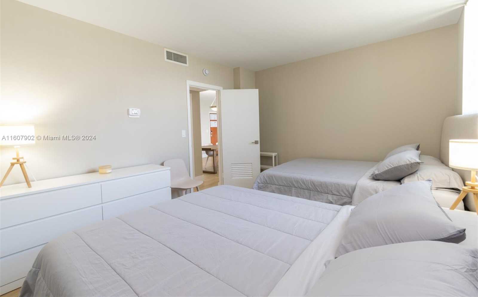 Small Image of 3801 SOUTH OCEAN DR #9P, Hollywood Number 19