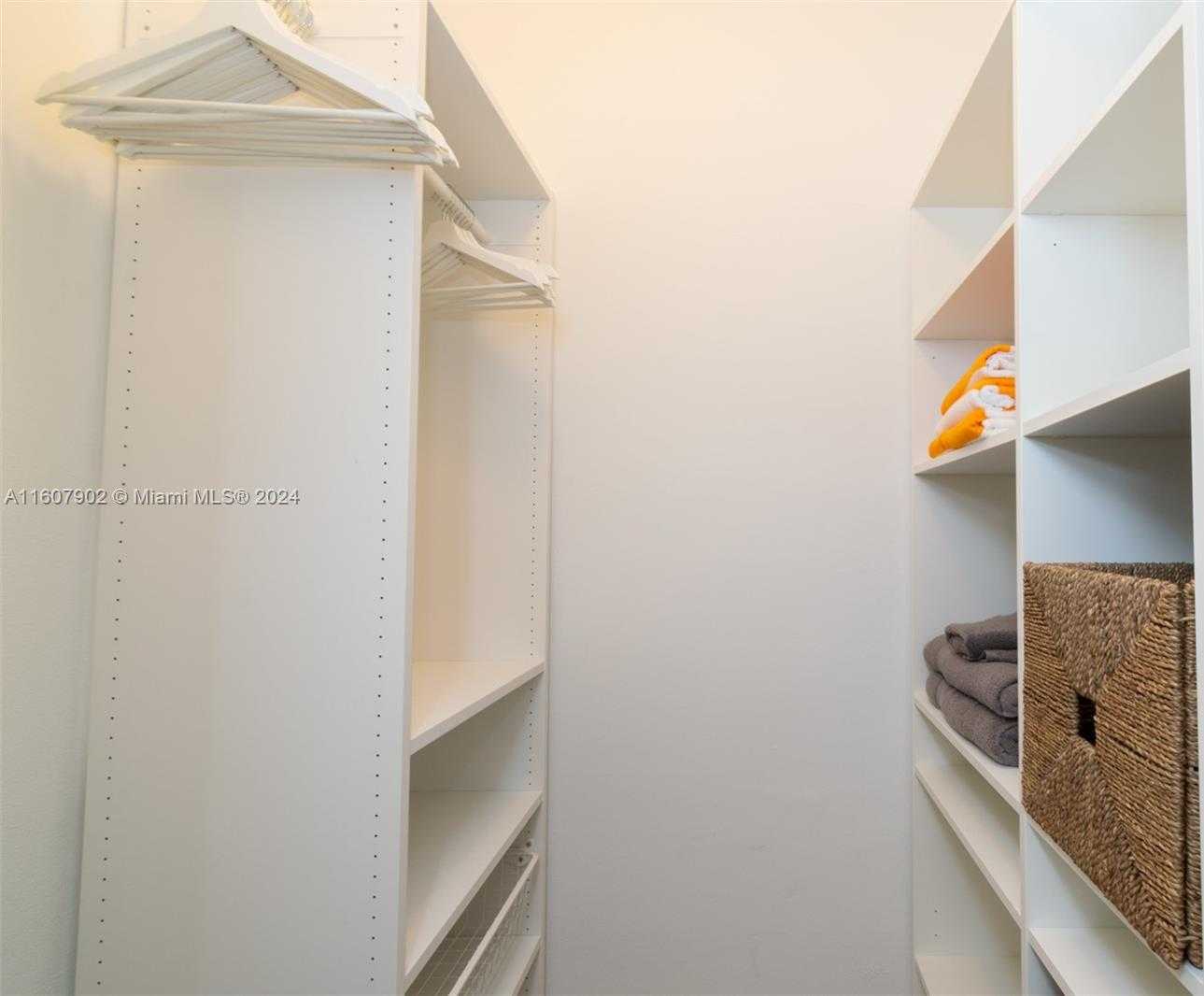 Small Image of 3801 SOUTH OCEAN DR #9P, Hollywood Number 20