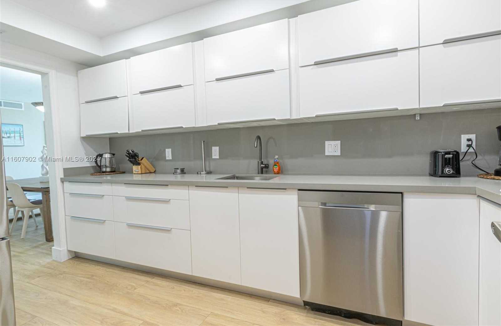 Small Image of 3801 SOUTH OCEAN DR #9P, Hollywood Number 3